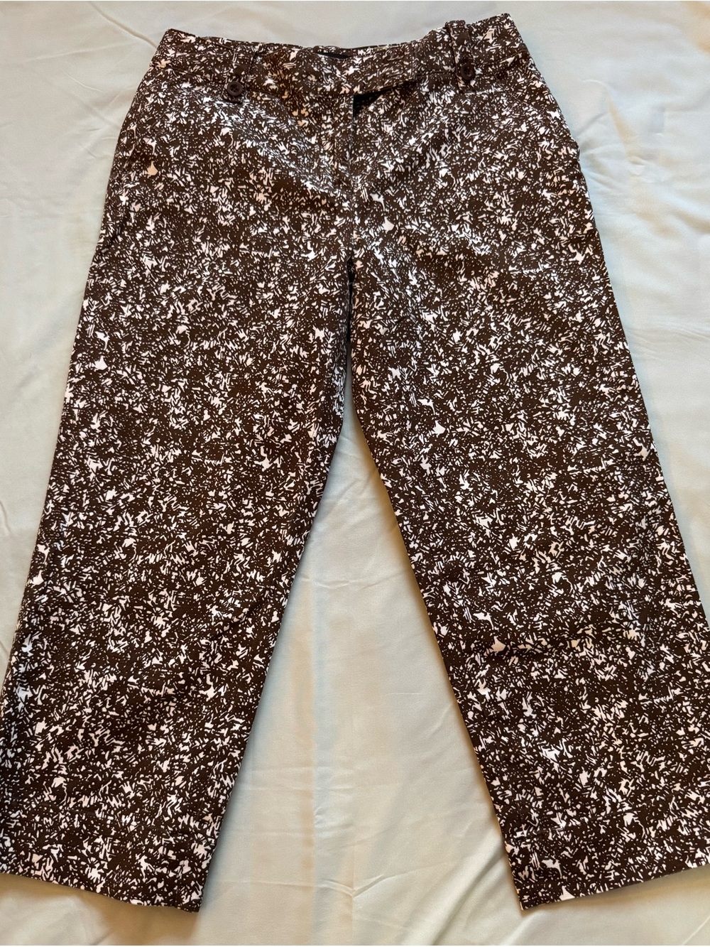 Talbots Size 4 Espresso Brown White Abstract Splatter Crop Capri